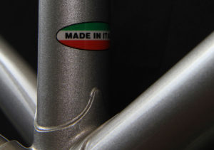Custom bicycle frame painting: Metallic Silver